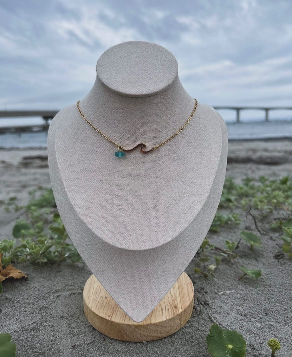 The Wave & Sea Glass Chain Necklace